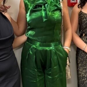 Green satin top and pants with bow detail #glamour #party #eveningwear